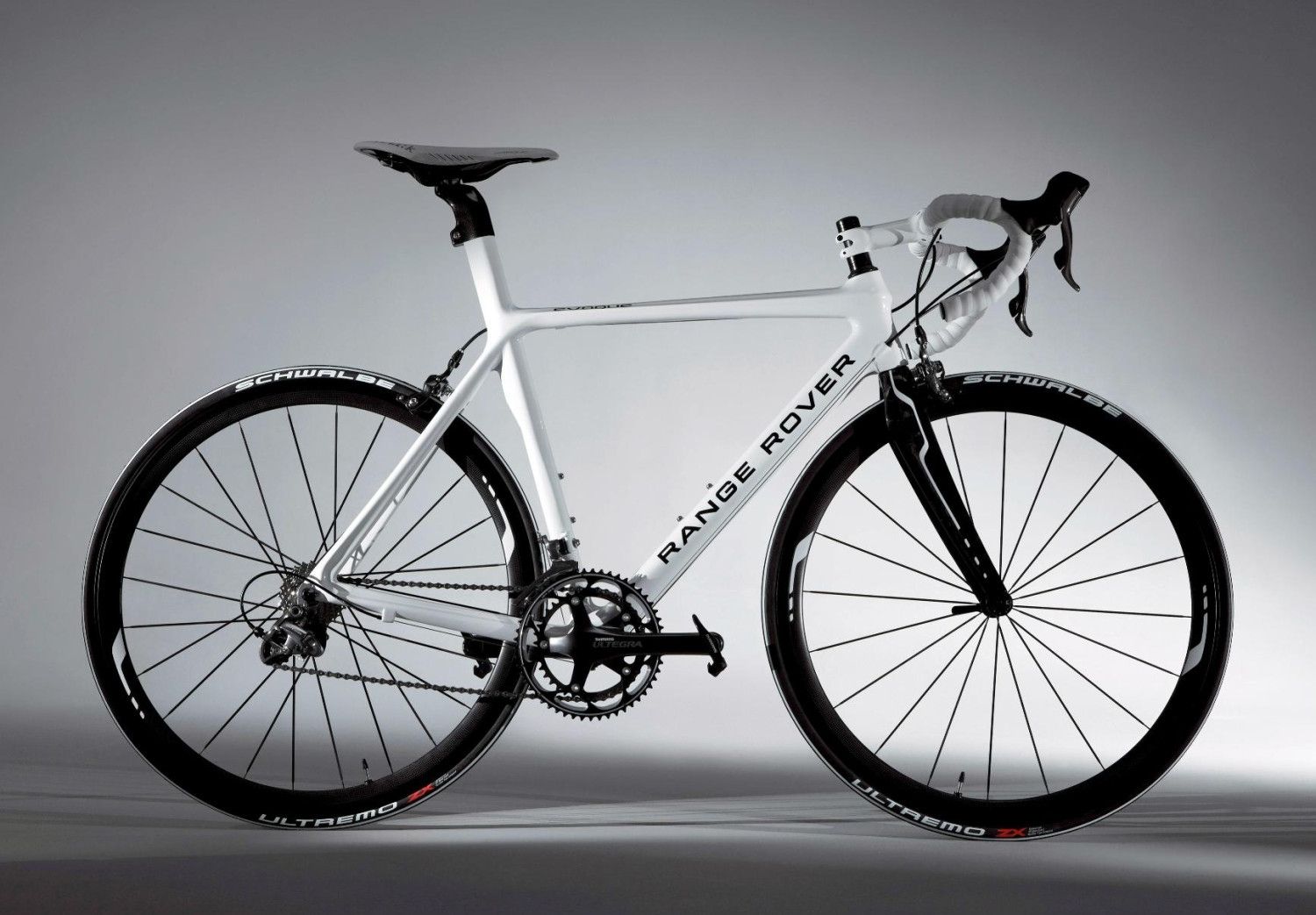 Land Rover розробив велосипеди для бездоріжжя