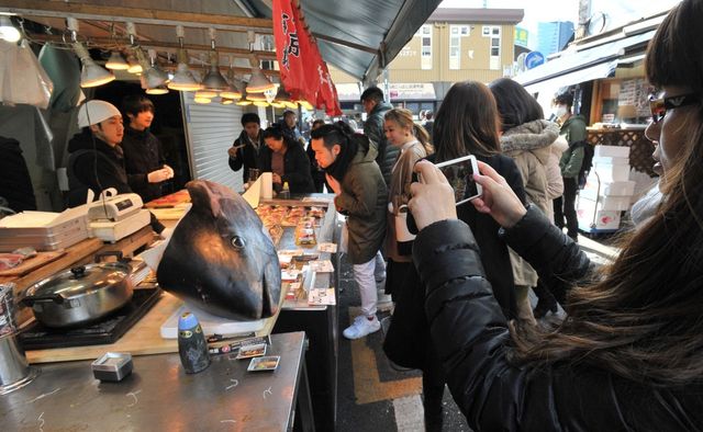 Як виглядають звичайні будні японців: яскраві кадри - фото 171757