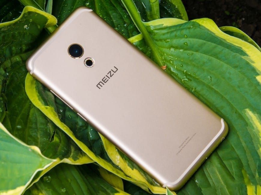 Meizu готує флагманські смартфони з двома екранами