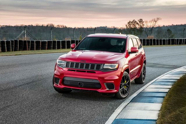 Розкішний Jeep Grand Cherokee дебютував на Нью-Йоркському автошоу - фото 176646