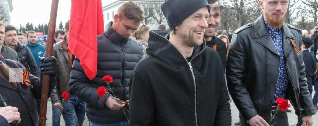 Анатолій Тимощук зганьбився із "колорадською стрічкою" - фото 1