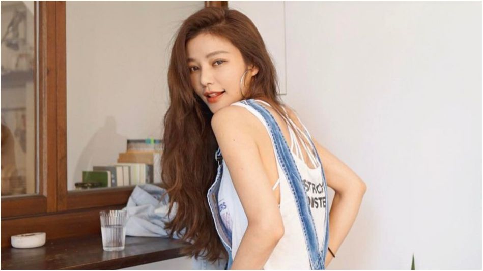 Подивіться на цю 41-річну дизайнерку, яка виглядає на 20!