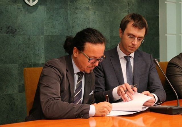 Балчун категорично відповів на закиди Омеляна щодо змін в Укрзалізниці - фото 174375