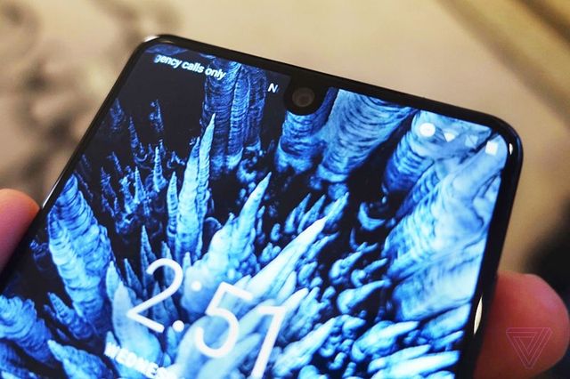 Новий смартфон Essential Phone: з'явилися перші відгуки - фото 170968