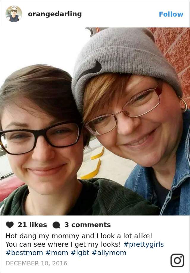 Фото батьків, які підтримують своїх ЛГБТ-дітей - Радіо Максимум