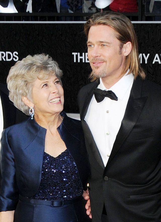 Просто wow: 14 найкрасивіших зіркових мам - фото 174262