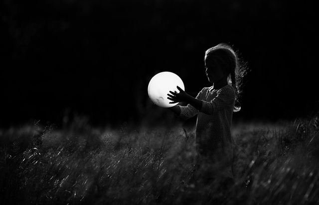 Чуттєві чорно-білі фото, які здатні заворожити - фото 175701