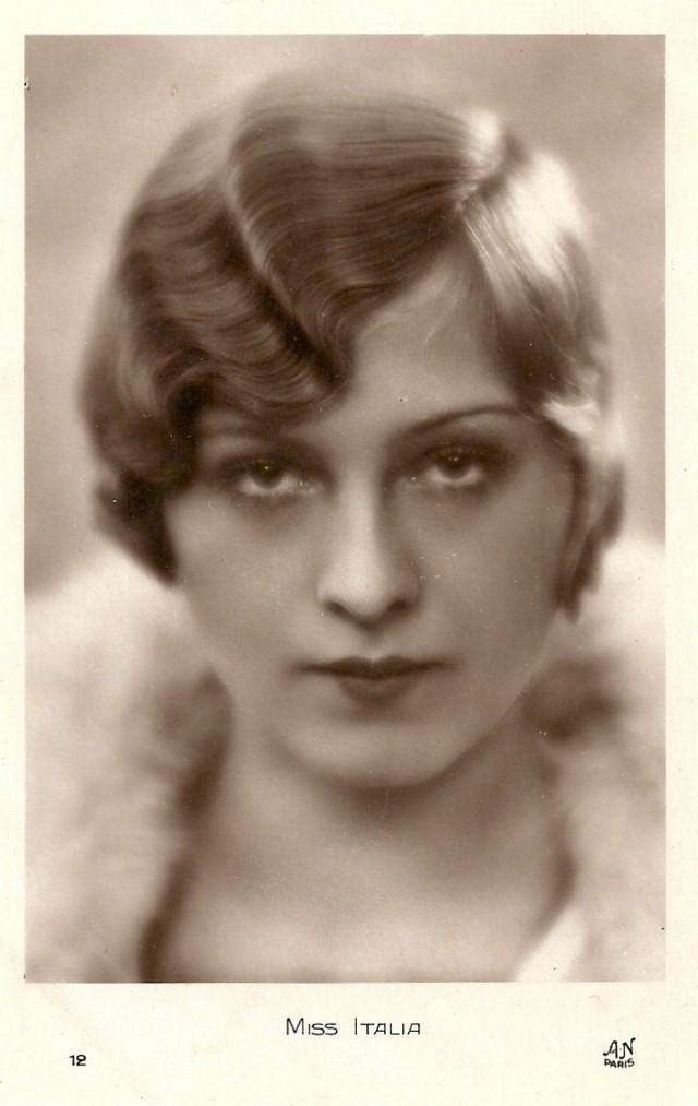 Як виглядали учасниці конкурсу "Міс Європа-1930": фотофакт - фото 176749