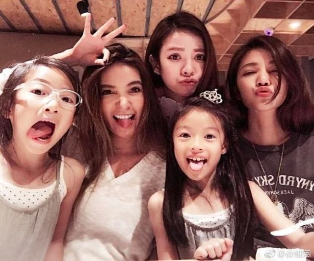 Ці фото вас вразять: сім'я, якій не підвладний час - фото 177223