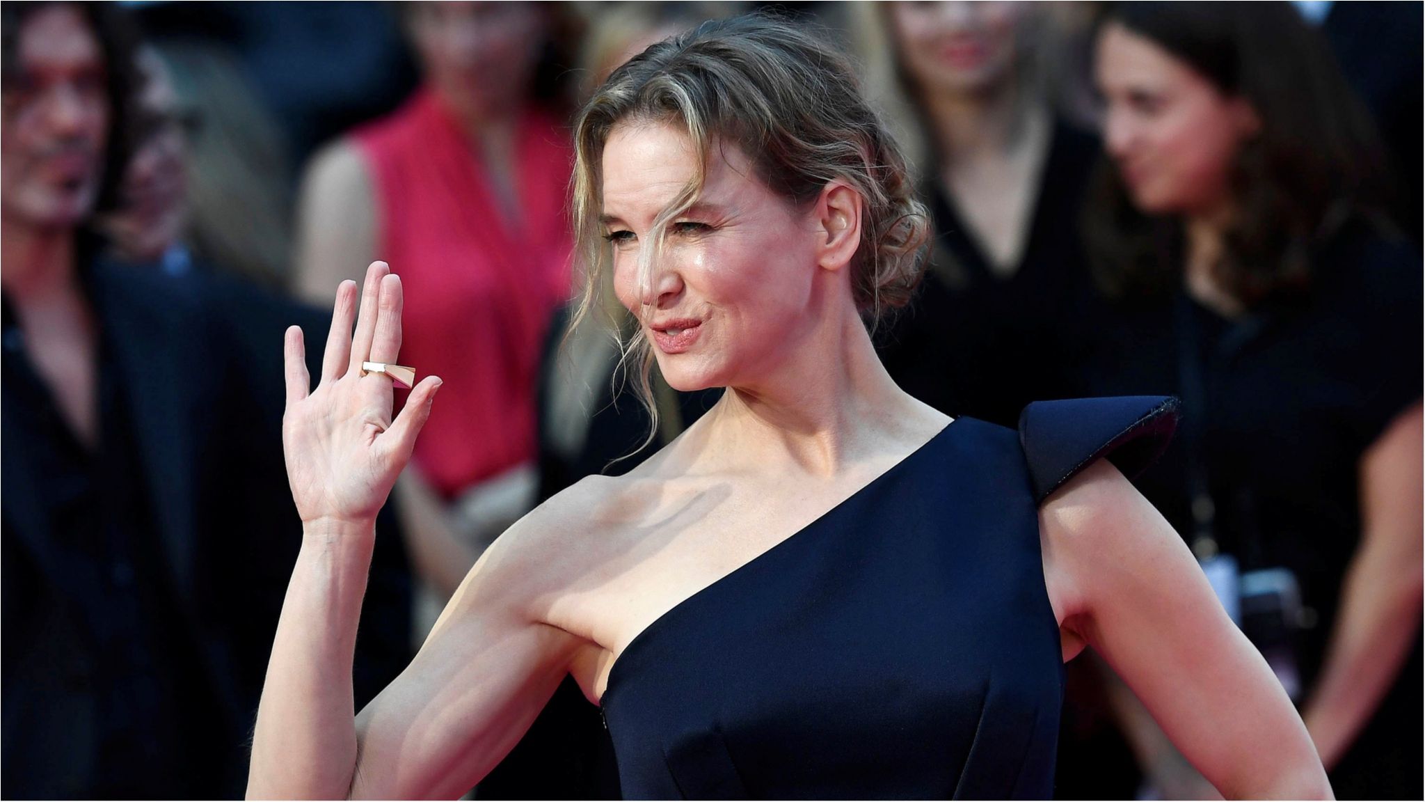 Голлівудська зірка вразила непізнаваним обличчям: фотофакт