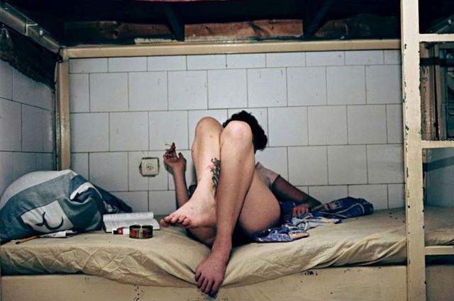 Як виглядають жіночі в'язниці в Ізраїлі: потужні фото - фото 176096