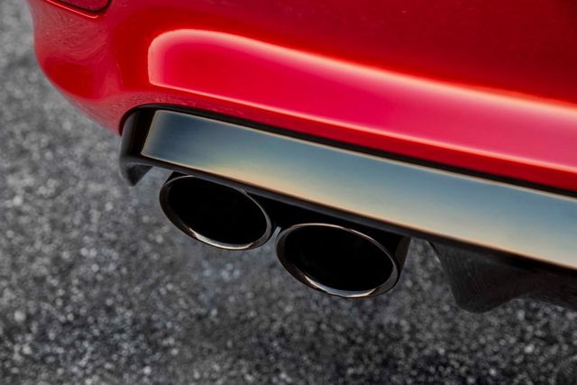 Розкішний Jeep Grand Cherokee дебютував на Нью-Йоркському автошоу - фото 176638