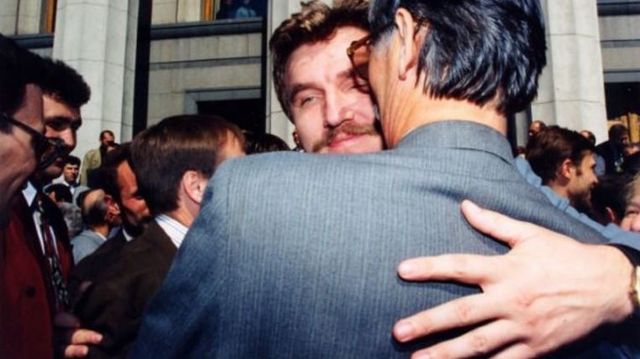 Як приймали Конституцію України в 1996 році: раритетні фото та відео - фото 177385