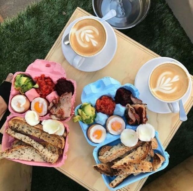 Як виглядають найдивніші способи подачі страв у закладах: вражаючі фото - фото 174765