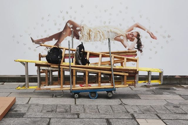 Лови момент! Незвичайна буденність в об'єктиві вуличного фотографа - фото 171466