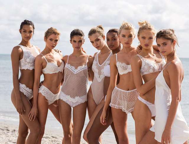 Гаряче літо: ангели Victoria's Secret показали нову колекцію білизни - фото 171131