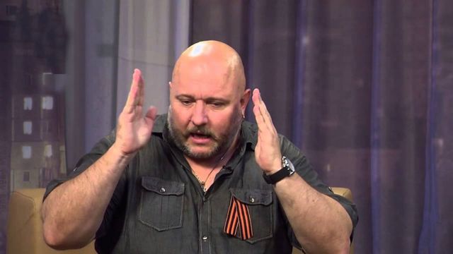 7 діячів українського футболу, які зіпсували собі репутацію "колорадською" стрічкою - фото 174253