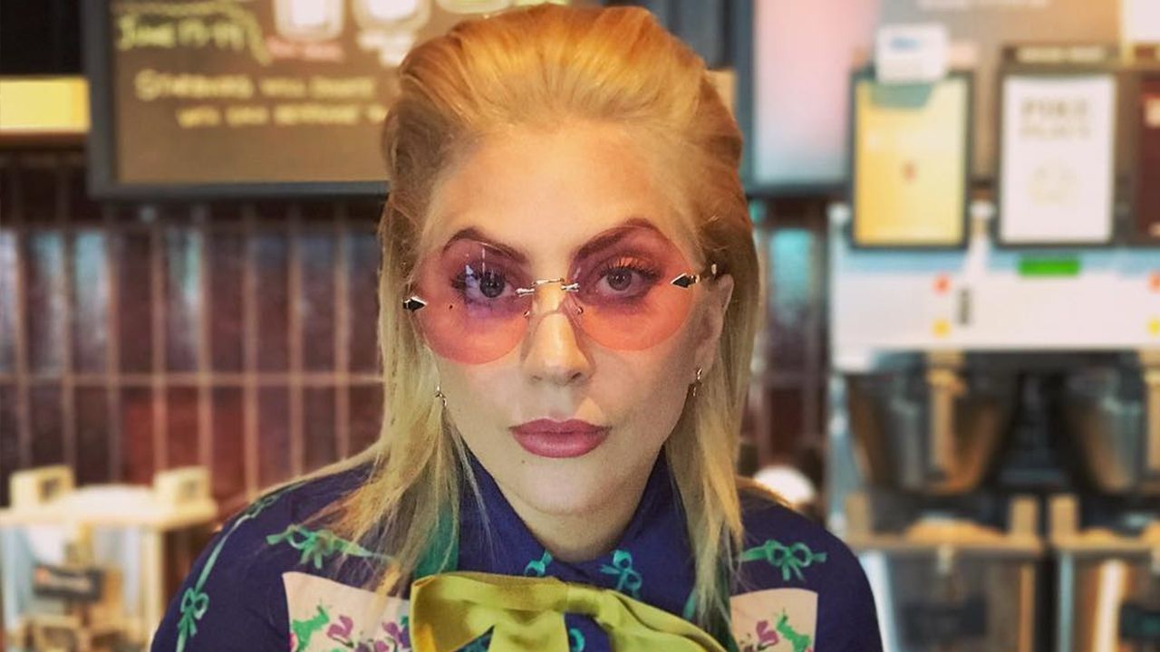 Як Lady Gaga працювала у Starbucks: відеофакт