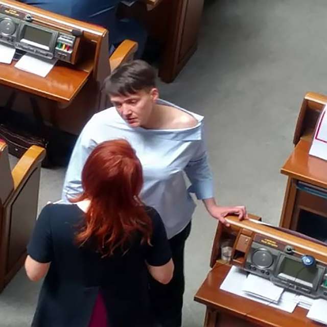 Савченко здивувала новим кокетливими нарядом: фотофакт - фото 175987