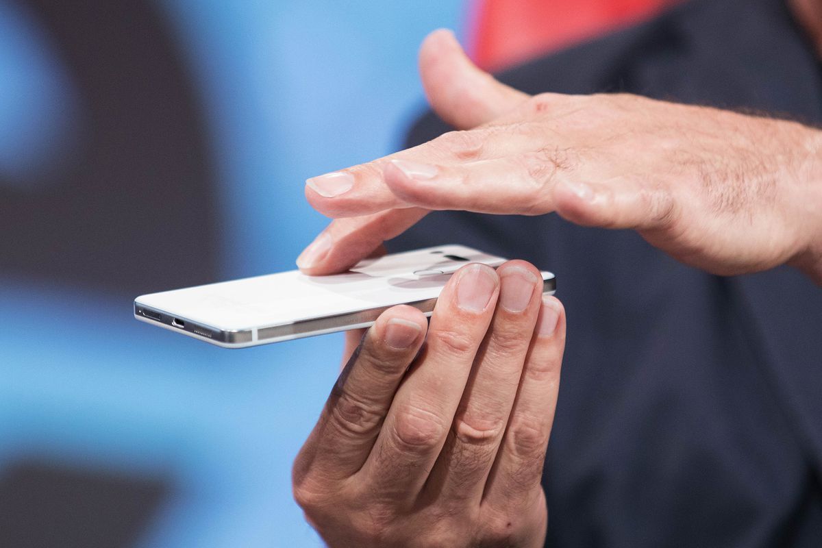 Творця Android звинувачують у порушення авторських прав