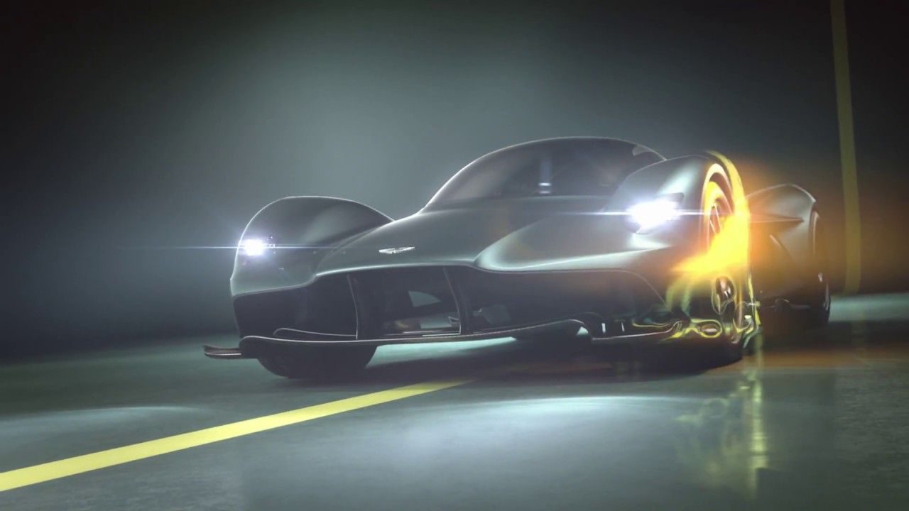 Aston Martin Valkyrie - фото 1