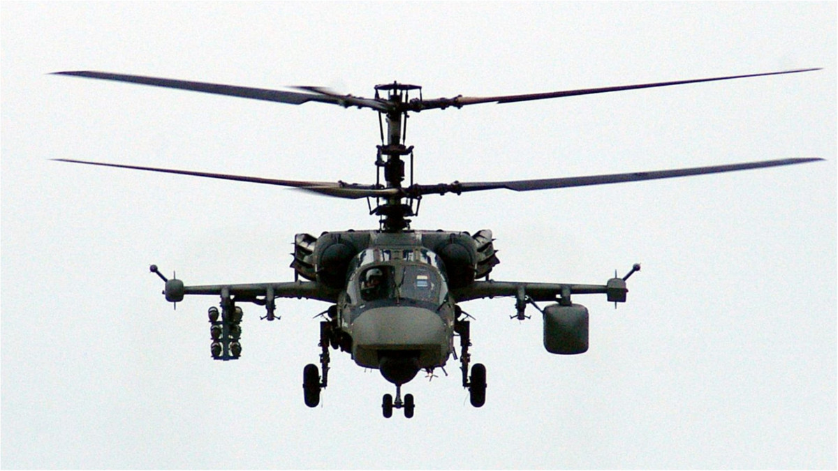 Ка-52: число "52" - це кількість метрів, яку здатен здолати гелікоптер - фото 1