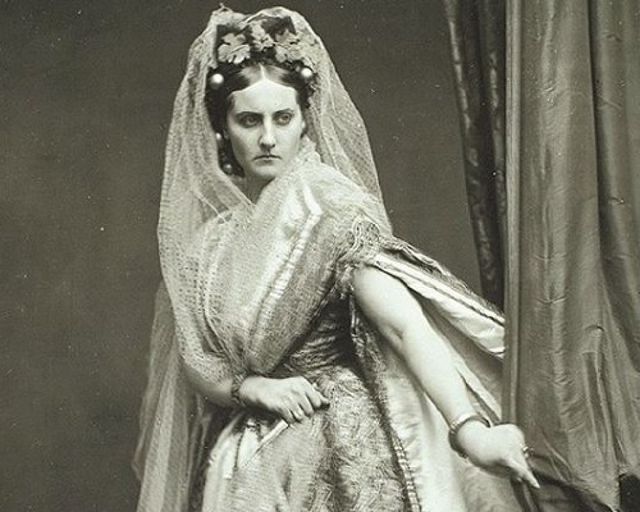 Як виглядала італійська графиня, яку вважають першою моделлю світу - фото 174739