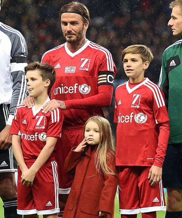 Тато – найкращий! Як діти мотивують своїх батьків-футболістів - фото 170900