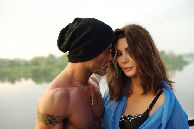 Білик відверто зізналася, чому їздить до Москви - фото 172713