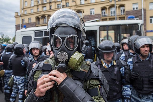 Навальному загрожує 30 днів арешту за мітинг - фото 173644