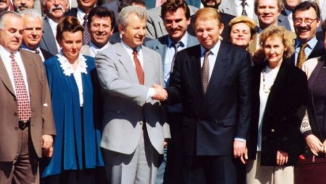 Як приймали Конституцію України в 1996 році: раритетні фото та відео - фото 177387