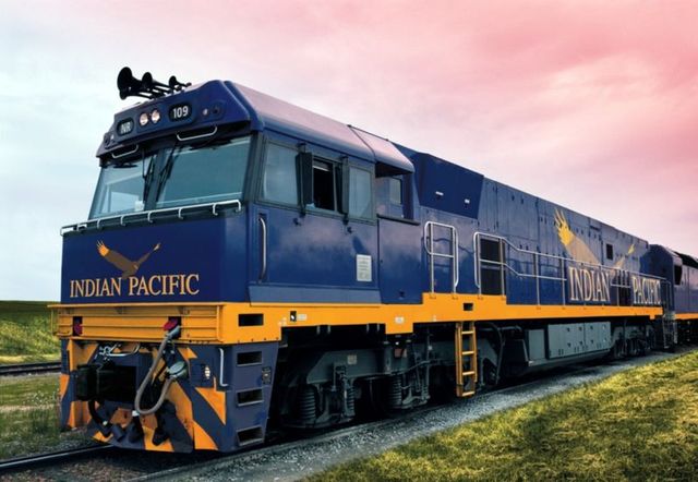 Як виглядають найкращі VIP-потяги світу: розкішні фото - фото 175558