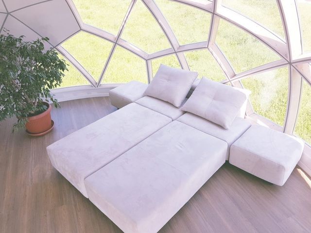 Як виглядають футуристичні помешкання-куполи у Словенії: ефектні фото - фото 171496