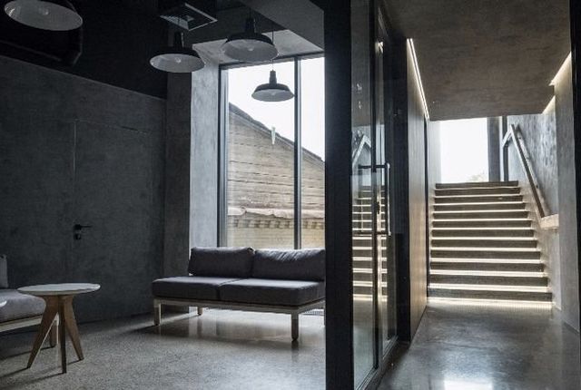 Ви будете вражені: як виглядає скандальний театр на Подолі зсередини - фото 177581