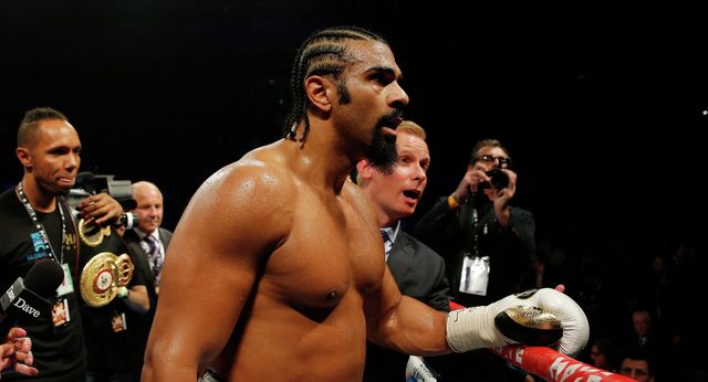 Відомого боксера оштрафували на велику суму через поведінку - фото 174322