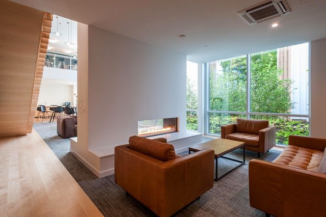 Мрія кожного студента: як виглядає гуртожиток у Массачусетсі - фото 171957