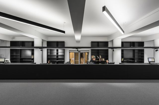 Як виглядає оновлена Національна бібліотека Литви: ефектні фото - фото 178778