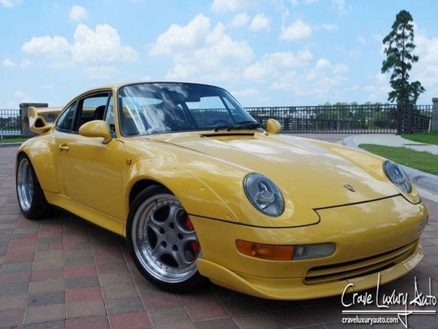 Розкішний люксовий Porsche виставлений на продаж - фото 179798