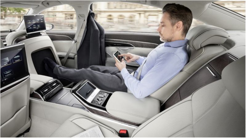 У Барселоні представили нову розкішну Audi A8