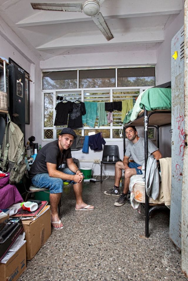 Ось як живуть студенти в різних країнах світу: масштабний фотопроект - фото 181175