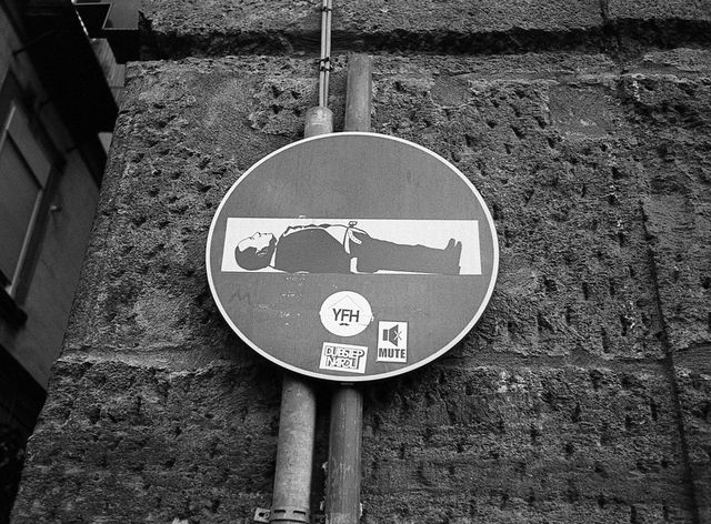 Неаполь, який не бачать туристи: вражаючі фото - фото 180907