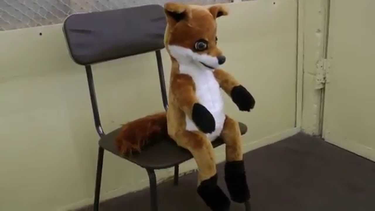 Ось що може розповісти про вас поза, у якій ви сидите