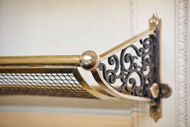 Як виглядає палац всередині потяга: ефектні фото - фото 182504