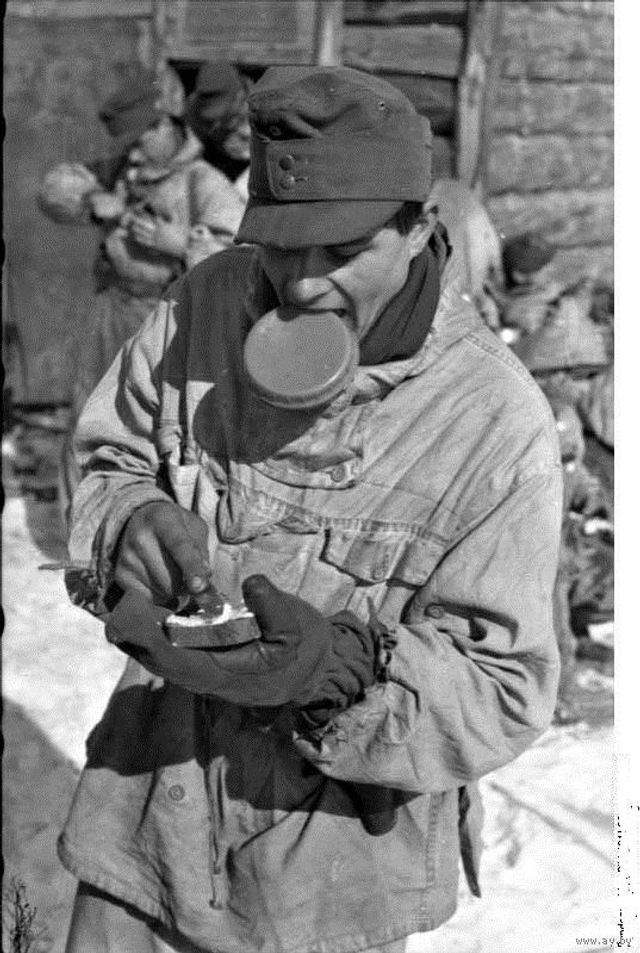 "Російський" костюм для ЗСУ: правда чи брехня - фото 181002