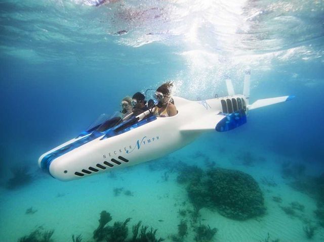 Острови, шикарні яхти та літаки. 12 найдорожчих "іграшок" мільярдерів - фото 179149