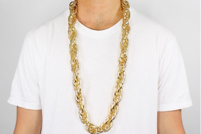 8 речей в чоловічому гардеробі, які страшенно дратують жінок - фото 184054