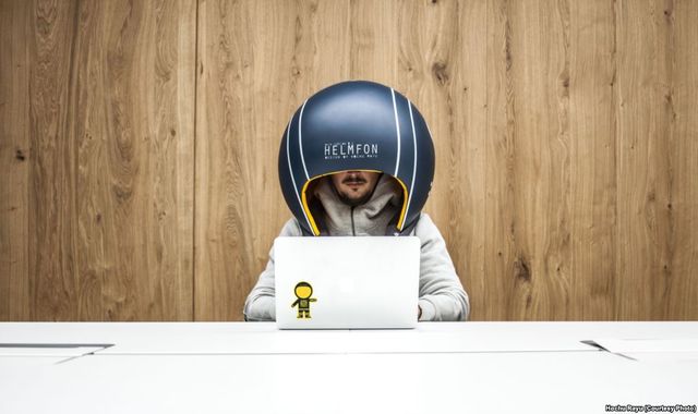 Український шолом для офісних працівників підкорив США - фото 182527