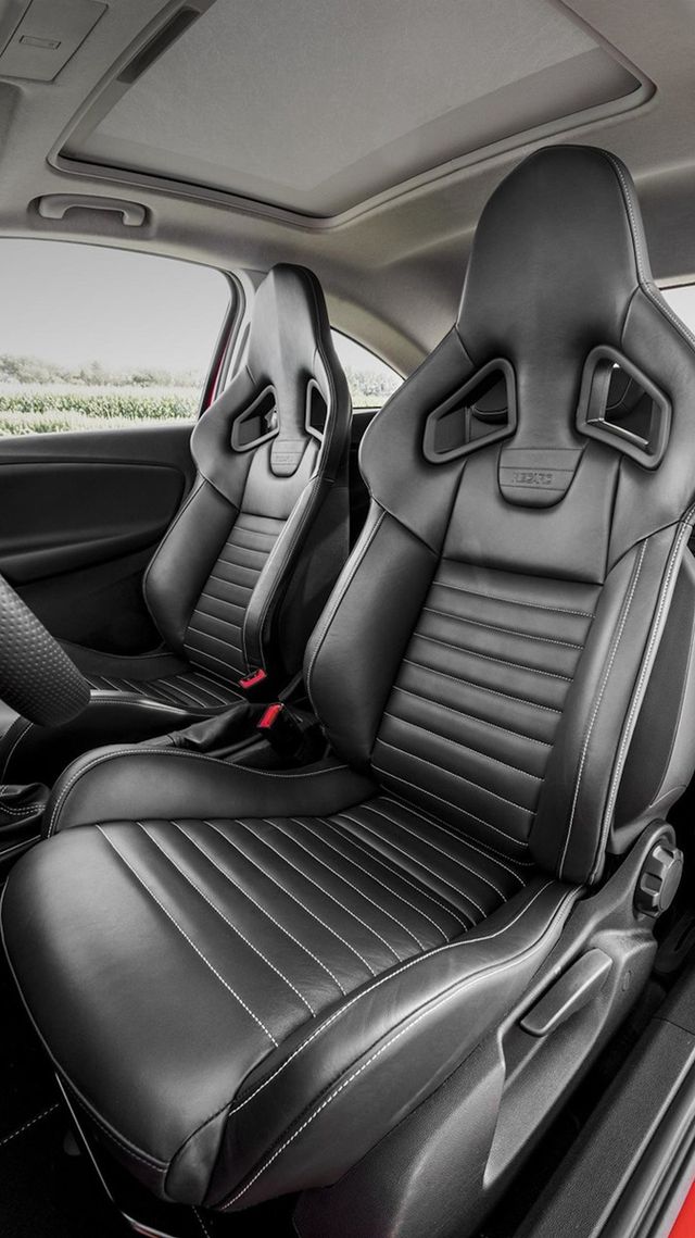 Opel показав розкішний спортивний хетчбек Corsa - фото 184592