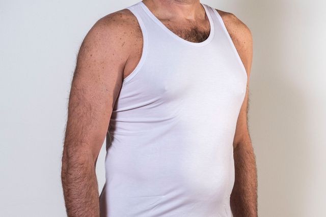 8 речей в чоловічому гардеробі, які страшенно дратують жінок - фото 184059