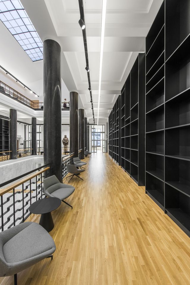 Як виглядає оновлена Національна бібліотека Литви: ефектні фото - фото 178787